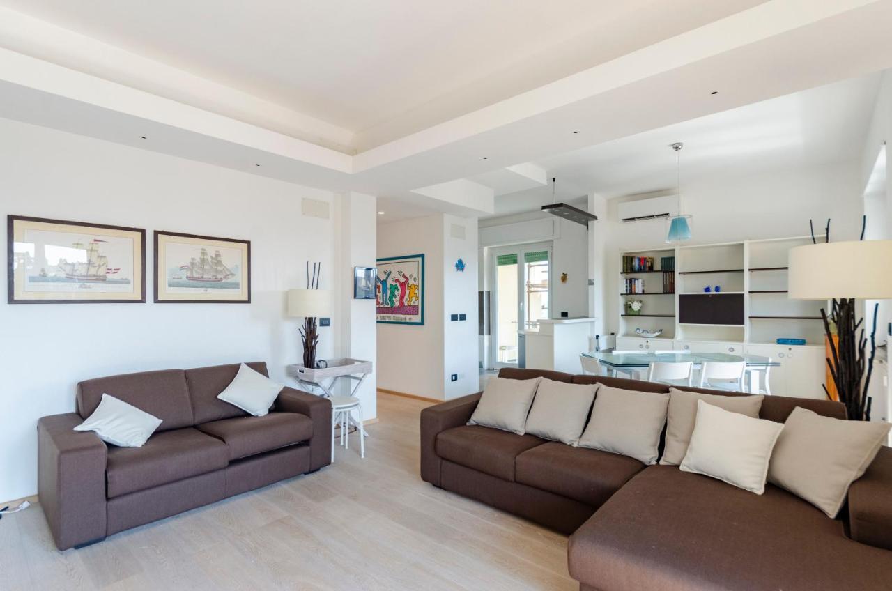Apartamento Joivy Great Flat With Sea View Génova Exterior foto