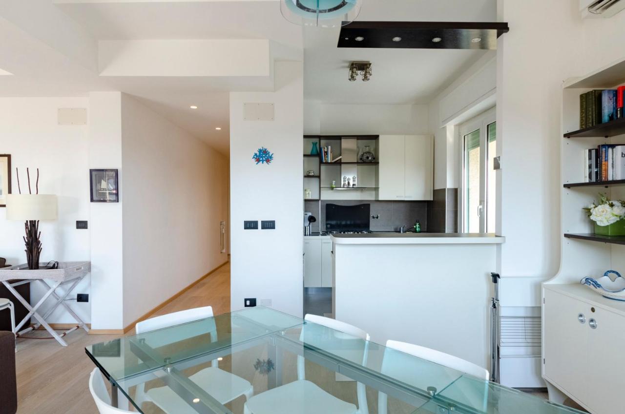 Apartamento Joivy Great Flat With Sea View Génova Exterior foto